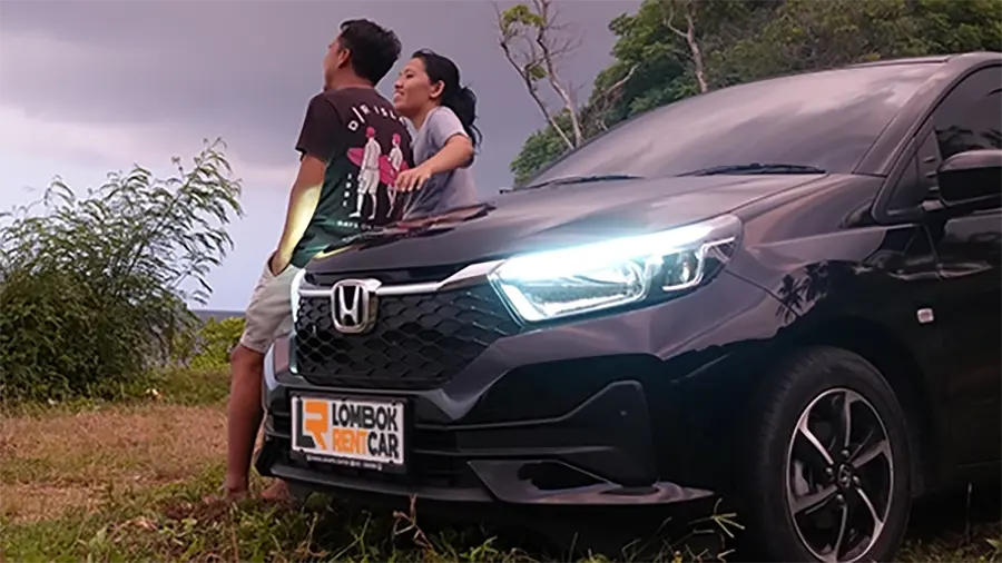 Sewa Mobil Honda Brio Lombok di Bukit Merese
